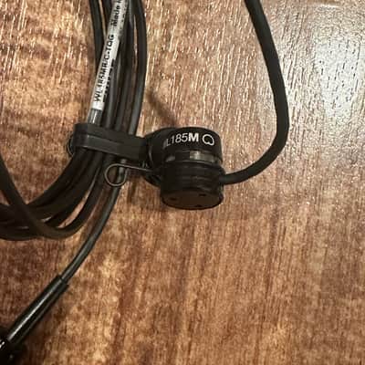 Shure ULXD1 H50 Wireless Bodypack Transmitter with WL185m Lavalier Microphone (534-598 MHz) imagen 5