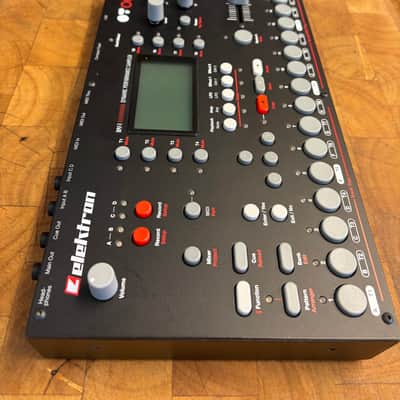 Elektron Octatrack DPS-1 2010s - Black - STAND - DECKSAVER image 16