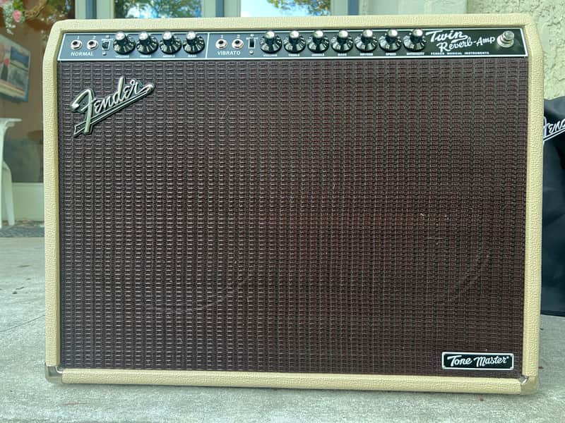 Fender Tone Master Twin Reverb 2-Channel 85-Watt 2x12" Digital Guitar Combo 2020 - Present - Blonde image 1