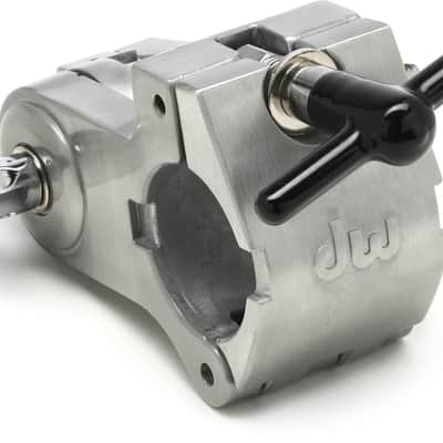 DW DWSMRKC15A 9000 Series Rack V Angle Clamp - 1.5 inch image 1
