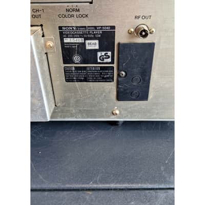 Sony VP-5040 - Video Recorder - Cream - Good image 15