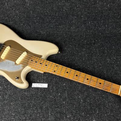 1958 Fender Duo-Sonic Desert Sand Original Vintage Finish Pickups+Pots with Case image 2