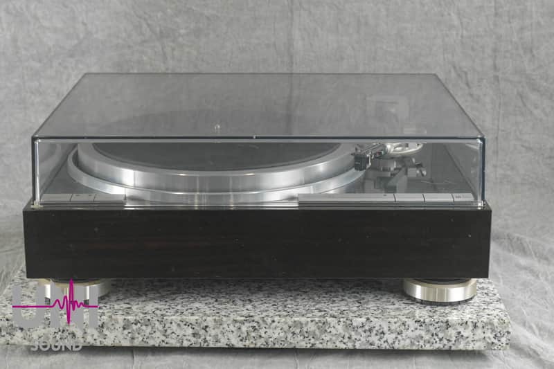 KENWOOD KP-9010 Direct Drive Turntable in Good condition