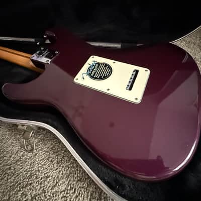 Fender American Standard Stratocaster with Rosewood Fretboard 1998 - 2000 - Purple Metallic image 10
