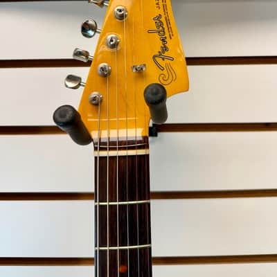 Fender 60th Anniversary ‘58 Reissue Jazzmaster, Burst with Case - Pre Owned image 11