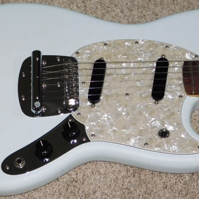 Fender American Performer Mustang Electric Guitar Satin Sonic Blue 2025 image 7