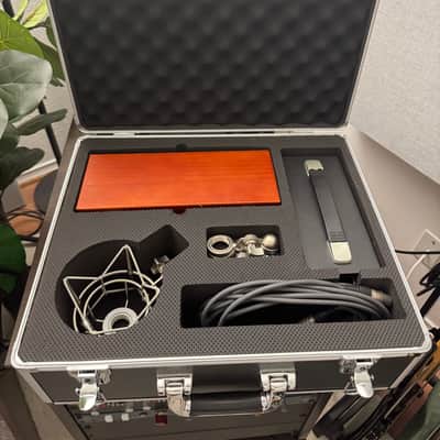 Warm Audio WA-67 Large Diaphragm Multipattern Tube Condenser Microphone 2020 - Present - Nickel image 2