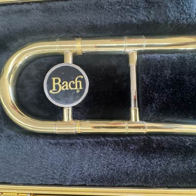 Bach TB300 Trombone.(Hard Case)(Mouthpiece). image 6