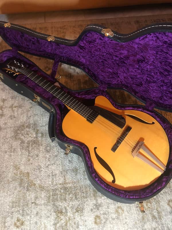Andersen Streamline 16  Gloss Lacquer image 1
