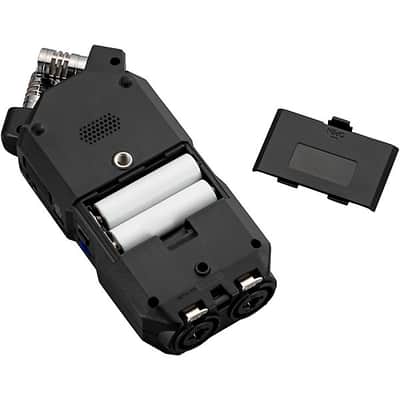 Zoom H4essential Handheld Digital Recorder image 2
