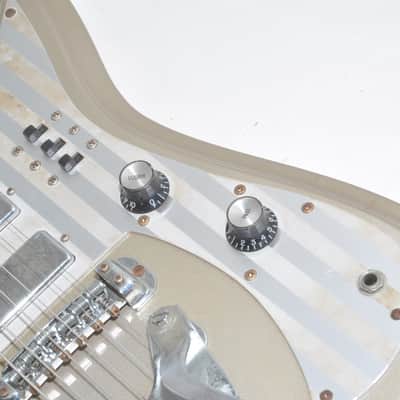 Teisco Electric Guitar Ref No 6024 image 4