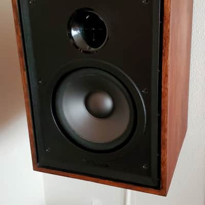 Klipsch KG 1.2 - New Walnut Veneer - Sound Beautiful - High Quality image 5