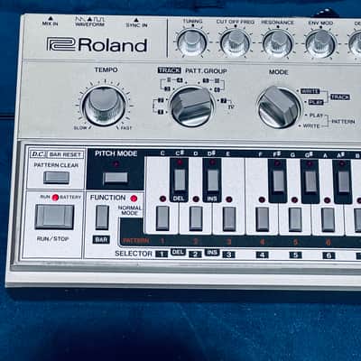 Roland TB-303 Vintage Analog Bass Synthesizer • Serviced • Excellent • Working Perfectly image 2