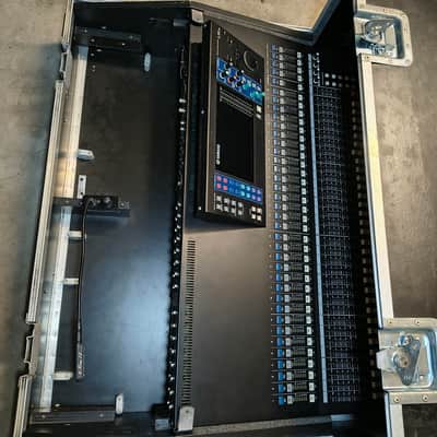 Yamaha Mixer Digitale Yamaha LS9-32 con Flight Case 2011 image 7