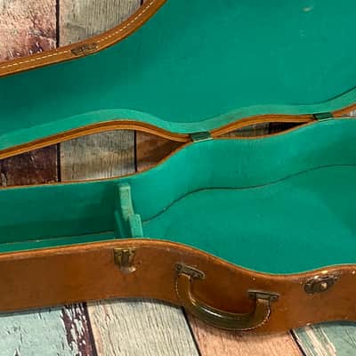 Vintage original Gibson J 45 case 1952 Brown/ Clean Interior image 8