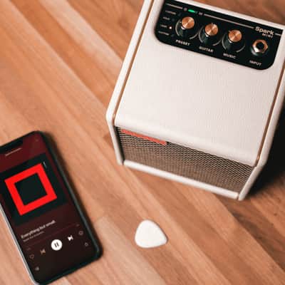 Positive Grid Spark MINI Pearl 10W Portable Smart Guitar Amp & Bluetooth Speaker image 3