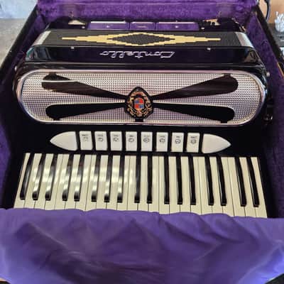 Contello Italian accordion 15.5"keyboard 3/5 reed lightweight Guerrini build image 15