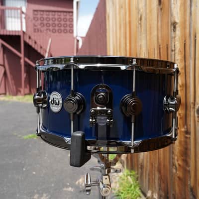 DW USA Collectors Series Maple/Mahogany Shell 6.5x14'' Snare Drum - Deep Royal Blue Lacquer image 2