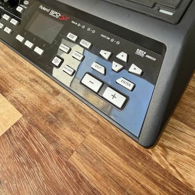 Roland SPD-SX 9-Zone Digital Percussion Sampling Pad image 3