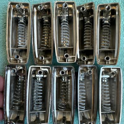 Rogers Lot of 10 Beavertail Vintage Bass Drum Lugs + Screws Springs - Lot 1 70s - Chrome image 11