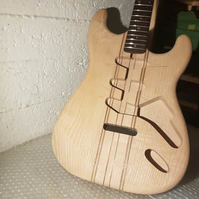 1981 NECK THROUGH SWAMP ASH BODY DESIGN STR*T - made in GERMANY image 18