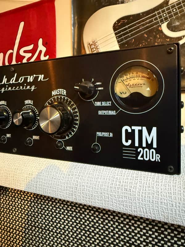 Immagine Ashdown CTM200 Bass Valve Amp - 1