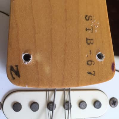 Fender 67 Reissue Stratocaster STB-67 1995 White - Rare model image 5