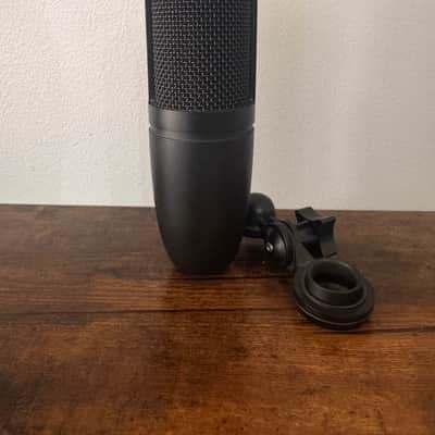 AKG P120 General-Purpose Medium Diaphragm Cardioid Condenser Microphone 2010s - Black image 3