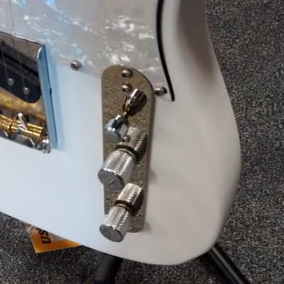 Gregory B-Bender-1 T-Type Electric Guitar White image 6