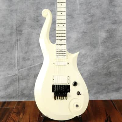 値下げ交渉歓迎★クラウドギター プリンス SUGIZOレプリカホワイトPR-II ESP SUGIZO PR II White (02/06) | Reverb