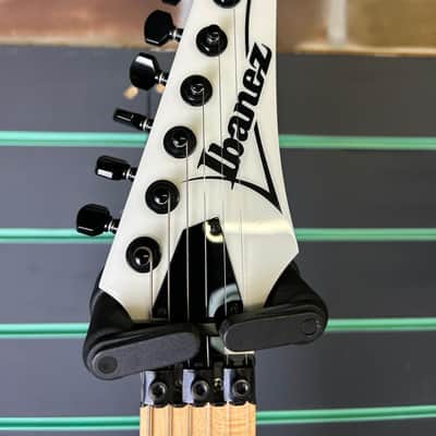 Ibanez RG550 White 2018 Electric Guitar image 8