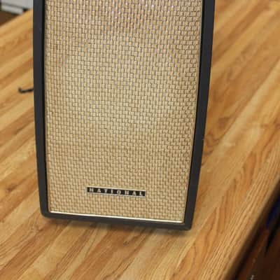 National 3-band, 13-transistor, 3-diode Portable Radio-Phonograph Model SG-825 image 6