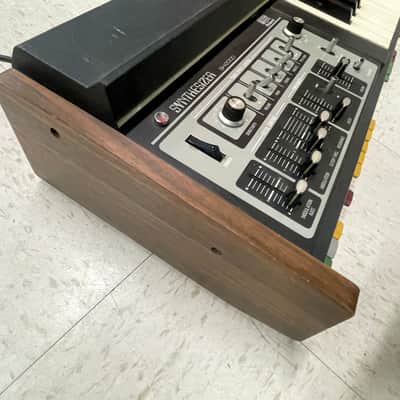 Roland SH-2000 37-Key Vintage Analog Preset Synthesizer (1970s) - Clean w/ Rare Original Yellow Velvet Case image 5