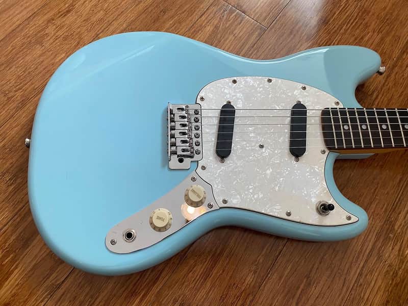 Bacchus Mustang Sonic Blue with Matching Headstock BMS-1R Universe