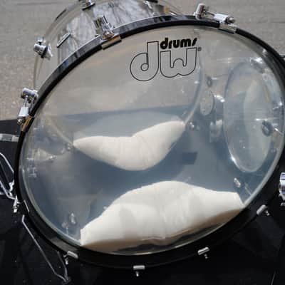 DW Design Series 5pc Clear Acrylic Shell Pack With Clear 6X14'' Snare image 6