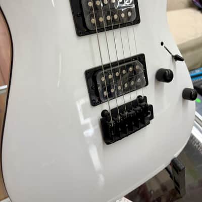 Ibanez GIO Series GRGA120 2016 - White image 2