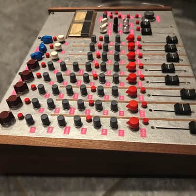 Alice 828 - killer 70's mixing desk w/stereo limiter image 3