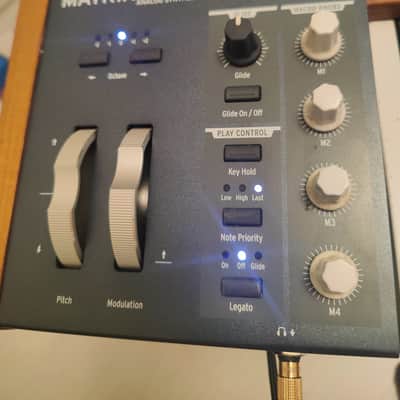 Arturia MatrixBrute 49-Key Synthesizer + flightcase image 9