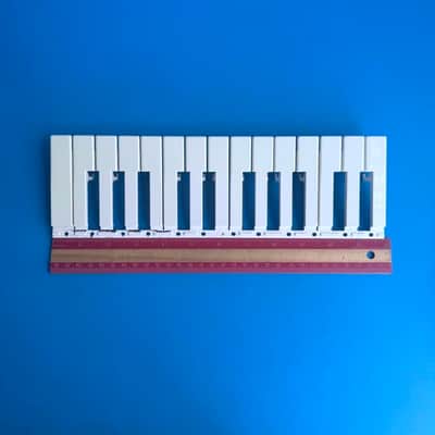 CASIO MT-240 Vintage Keyboard Part: Right White Keys w/High C [2 Octaves] image 5