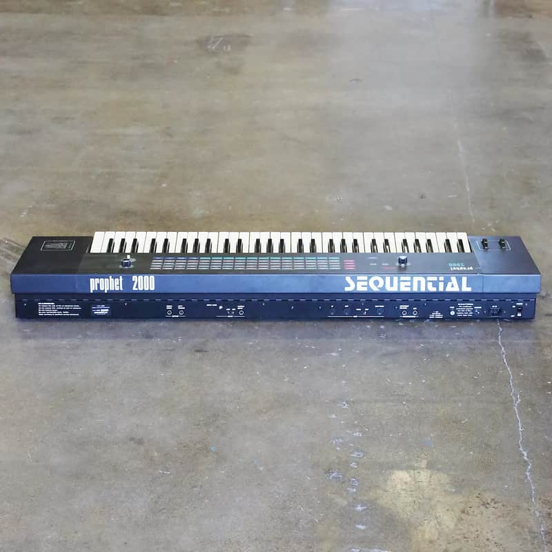 Sequential Prophet 2000 61-Key 8-Voice Polyphonic Synthesizer image 6