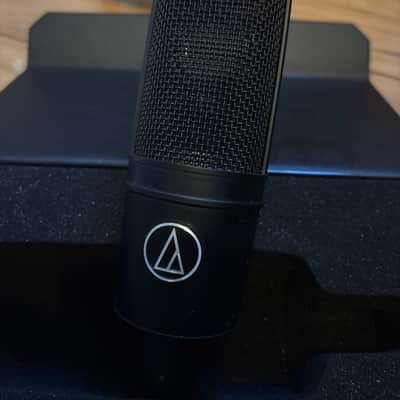 Audio-Technica AT4040 Large Diaphragm Cardioid Condenser Microphone 2010s - Black image 2