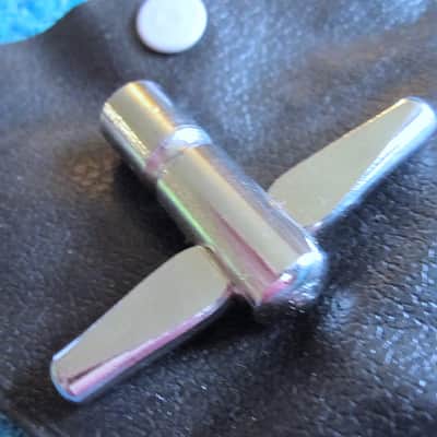 Drum Key with Pouch - NOS image 2