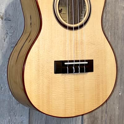 Leolani Tenor T1824 Slotted Headsock,  Solid Spruce Top, Exotic Black & White  Ebony Back & Sides image 4