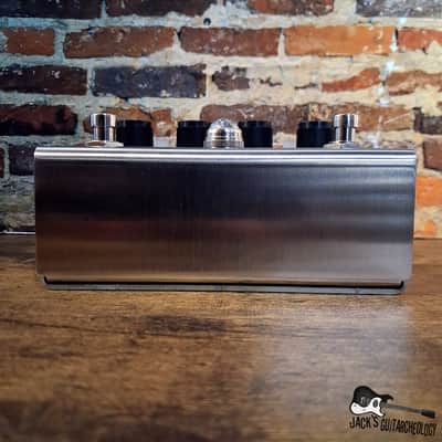 Silvertone / Jackson Audio Twin Trem Dual Tremolo Pedal *NEW* (2026 - Stainless Steel) image 6