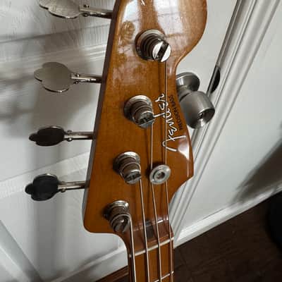 Fender Vintera '50s Precision Bass with Maple Fretboard 2019 - 2023 - Dakota Red image 4