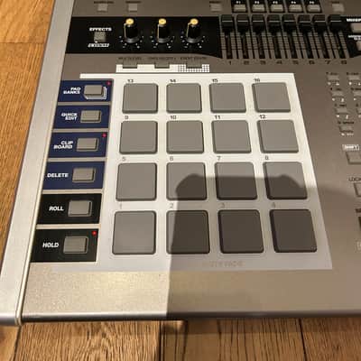 Roland MV-8000 2000s - Silver image 6