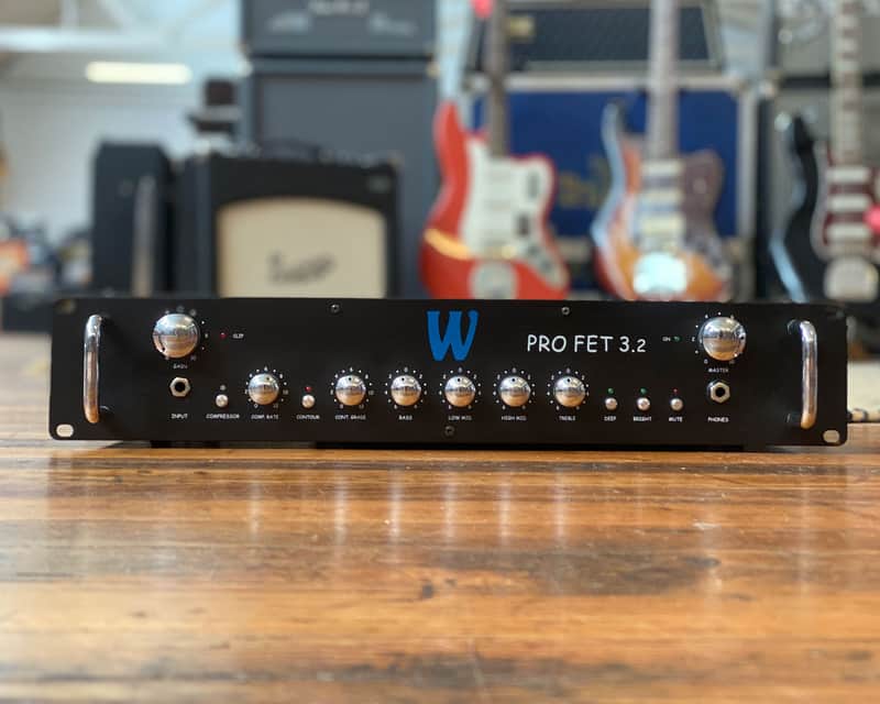 Warwick ワーウィック PRO FET 2 ベースヘッドアンプ 250w Warwick ワーウィック PRO FET 2 ベースヘッドアンプ 250w