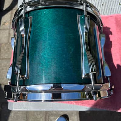 REVERB DEAL Rare Ludwig Classic Maple Blue Green Lacquer 10" Tom image 2