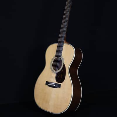 Martin OM-28 Acoustic Guitar, Natural image 6