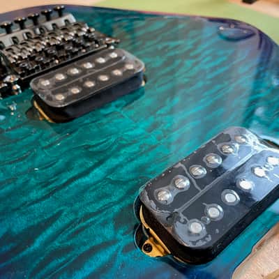 Loaded EVH Wolfgang Standard Body, HH Floyd Rose, Quilt Maple Chlorine Burst image 4